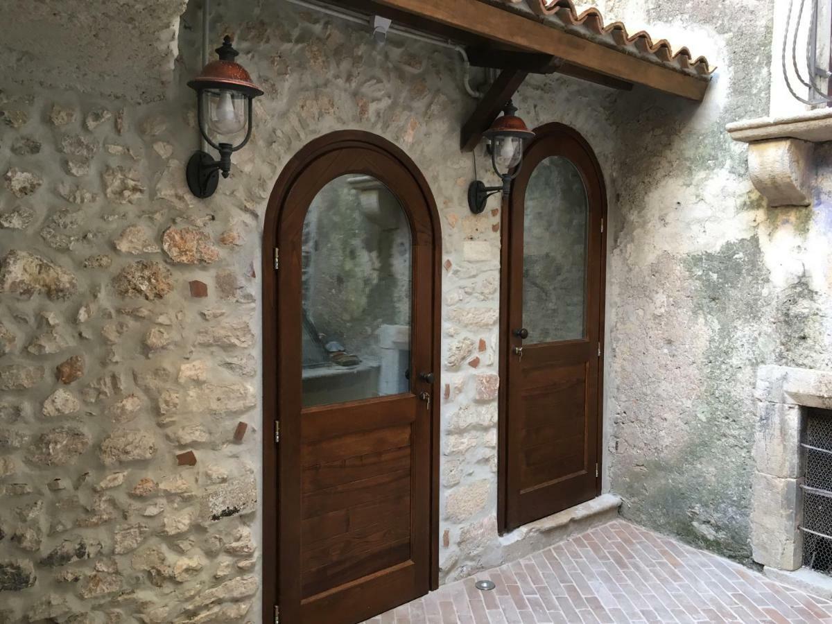 Aurora Medieval House Sermoneta Exteriör bild